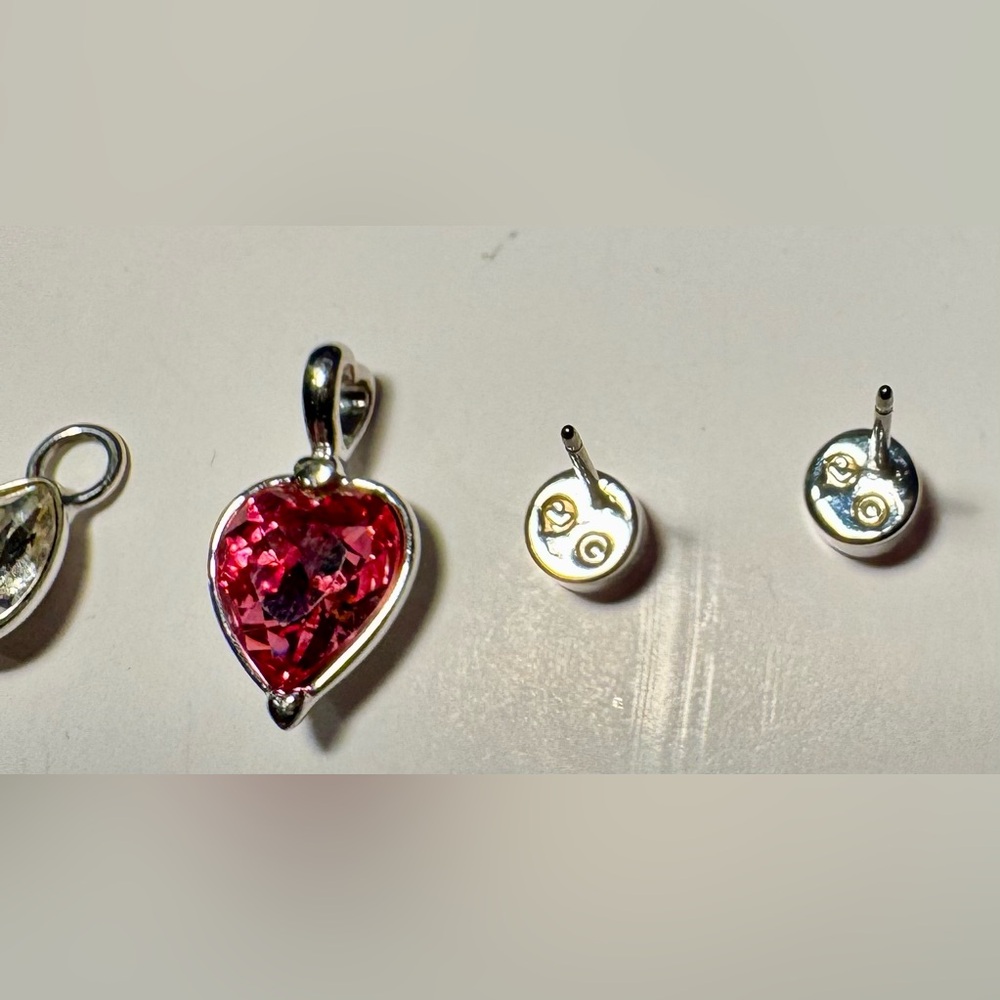 Swarovski Pink and Clear Crystal Jewelry Bundle. Studs, Pendant & Charm - Picture 7 of 12